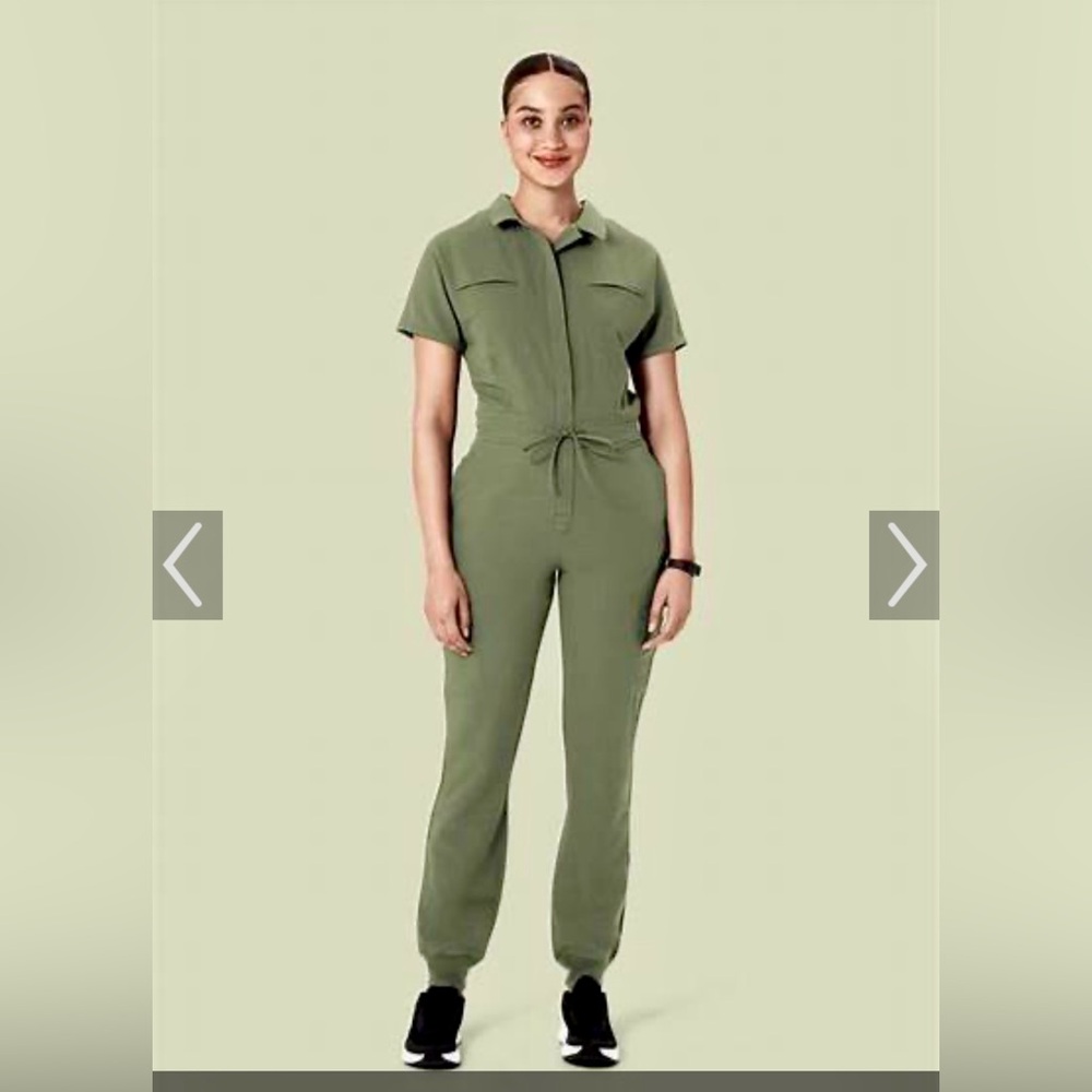 Mandala Scrubs Jumpsuit in EEUC Size M (regular length) Color is Sage